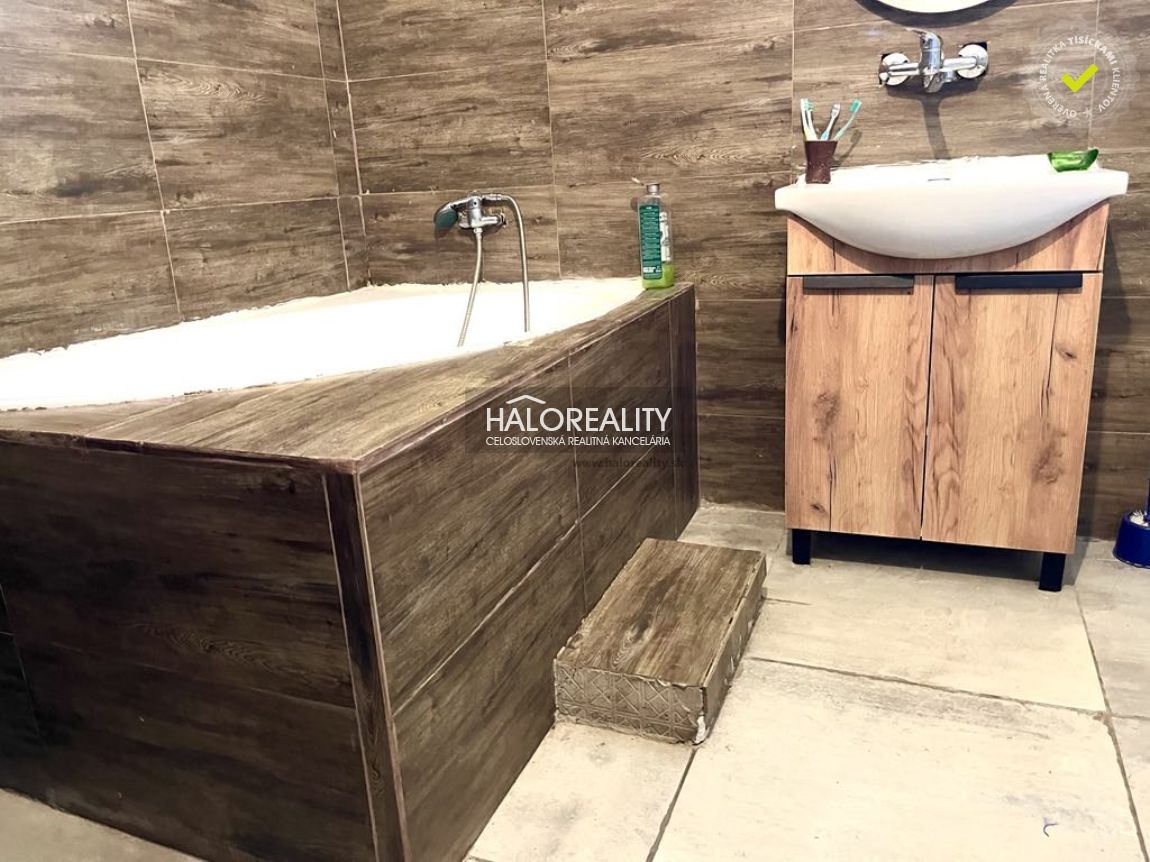 HALO reality - Predaj, rodinný dom Bežovce - 8