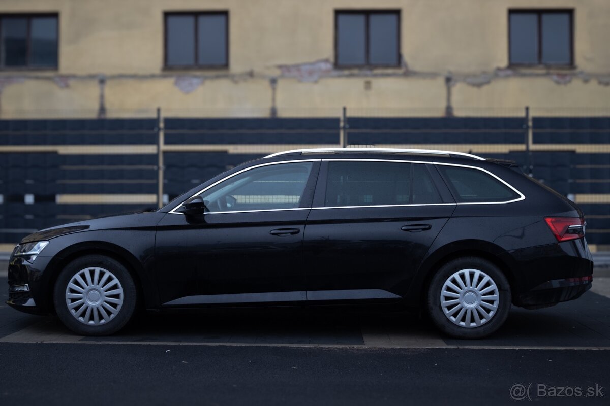 Škoda Superb Combi - 8