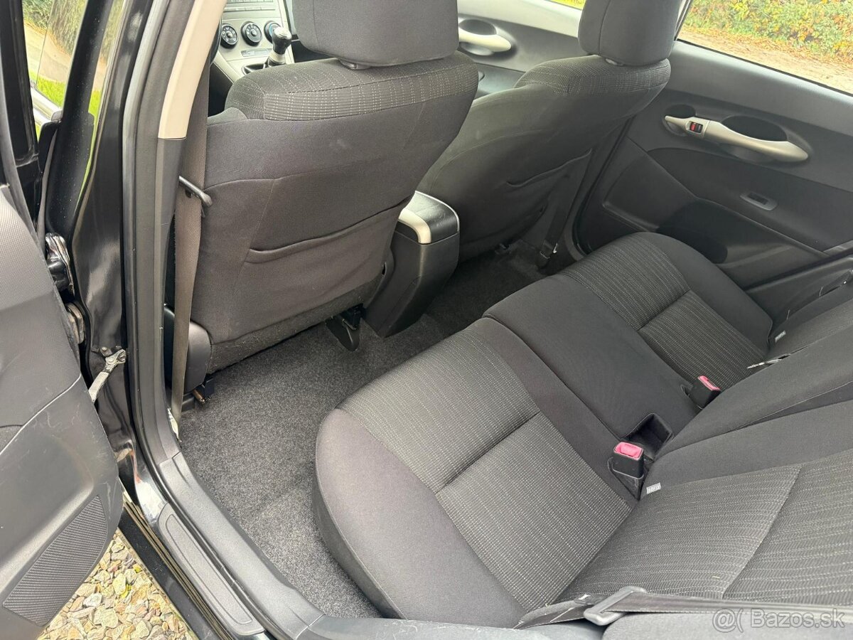 Toyota Auris 1.6 I Dual VVT-i Terra Cool - 8