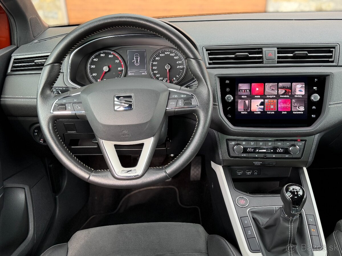 Seat Arona Xcellence LED, KEYLESS GO,ALCANTARA - 8