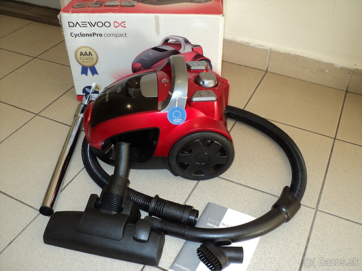 Zvlhčovač+šijací stroj+gril+kufor, vysávač,.. - 8