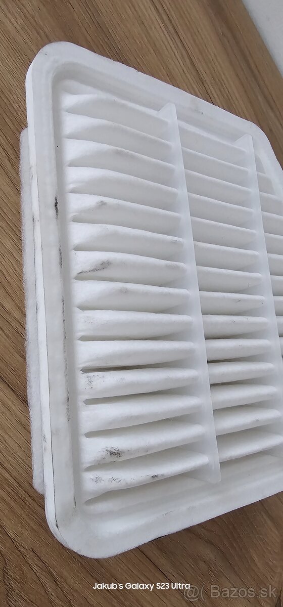 VZDUCHOVÝ FILTER UFI 3045300 - 8