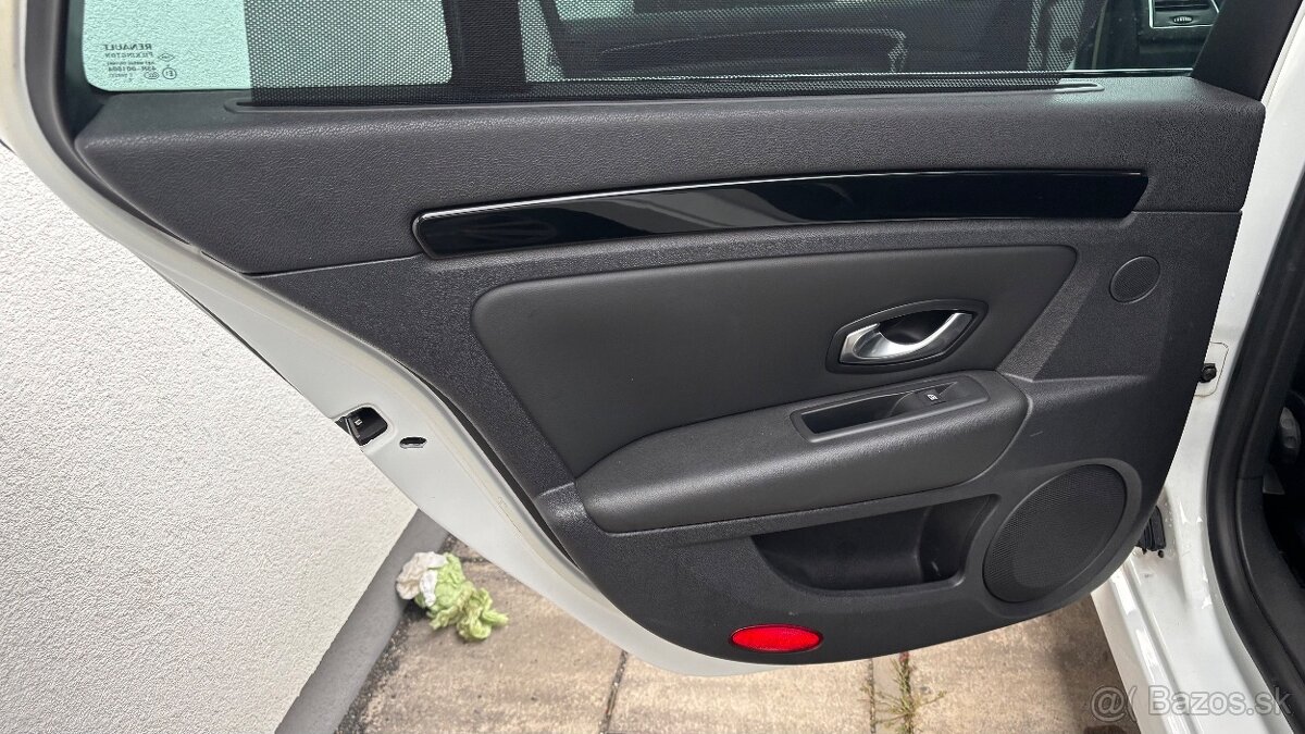 Renault Laguna Grandtour 2.0Dci - 8