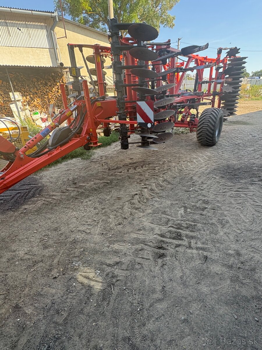 Kuhn performer 4000 - 8