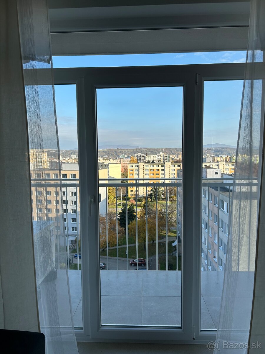 Moderná plne zariadená garsónka- Kysucká 16, Košice- Terasa - 8