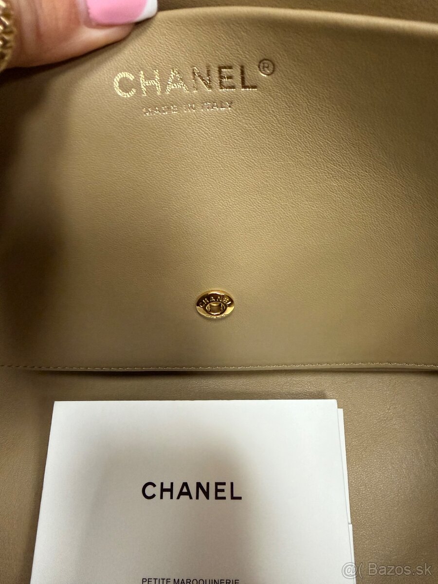 Chanel - 8