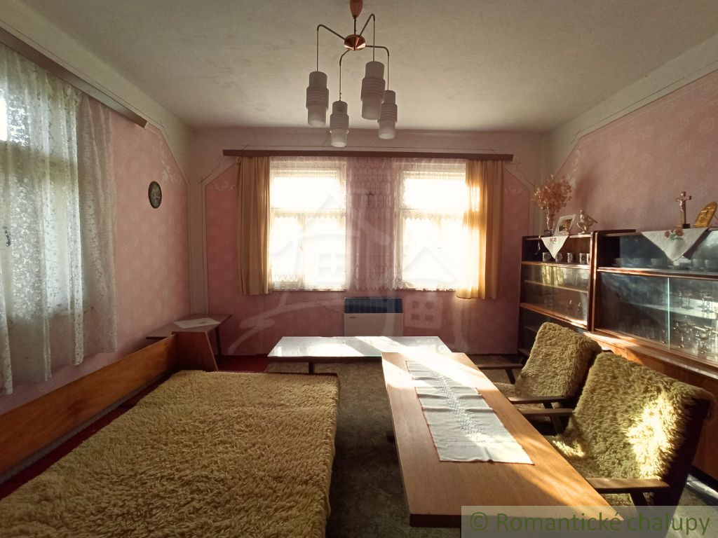 Útulný domček na predaj v tichej lokalite - 8