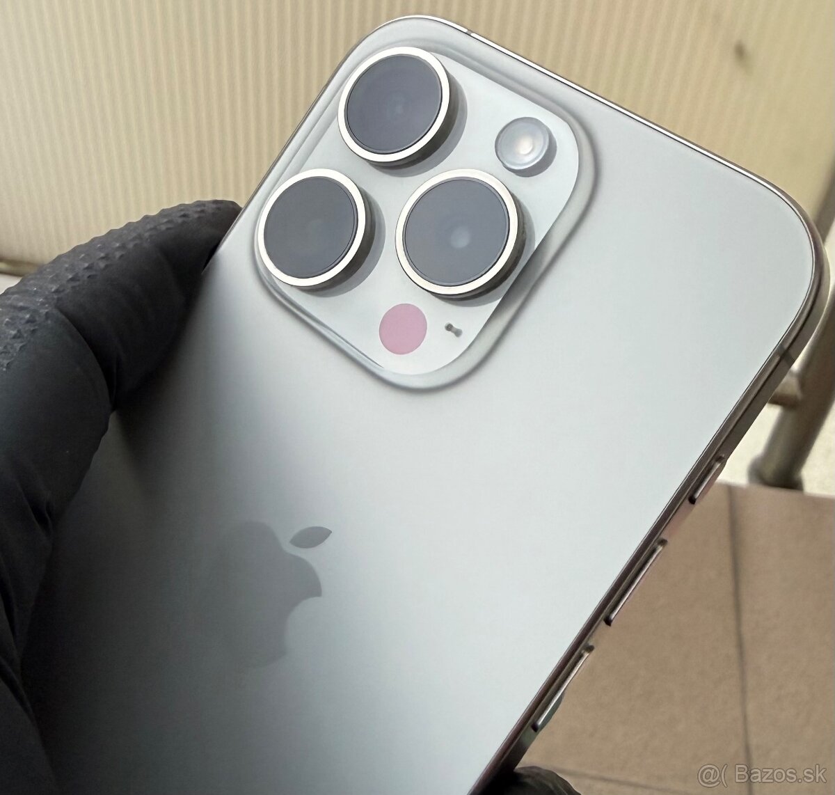 iPhone 15 Pro 512 GB - 8