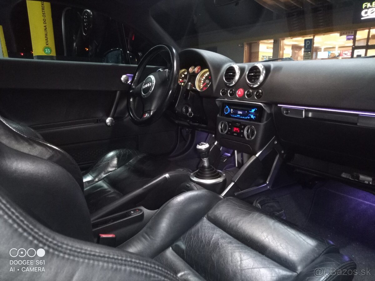 AUDI TT 1.8T 132kw - 8