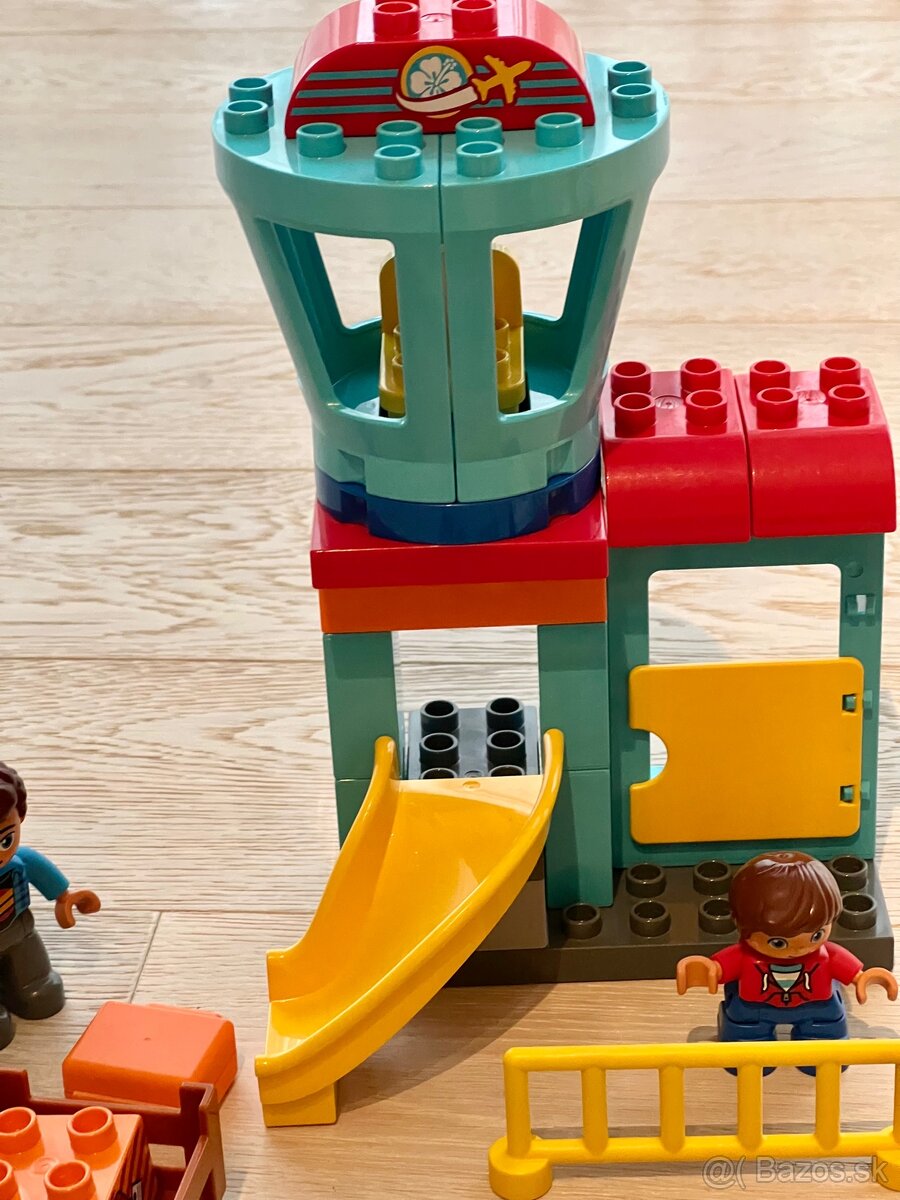 Lego Duplo 10871 Letisko - 8