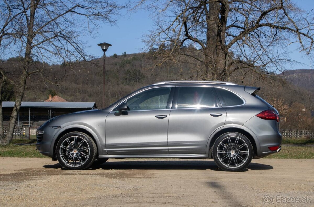 Porsche Cayenne S 4,2 V8 281 kW - 8