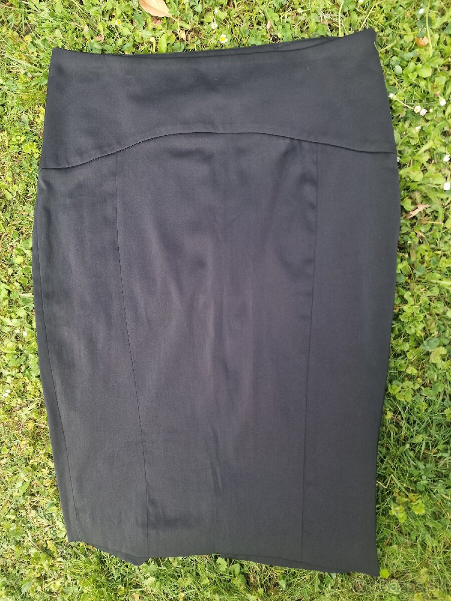 Sukňa zn.Zara Basic v.L - 8