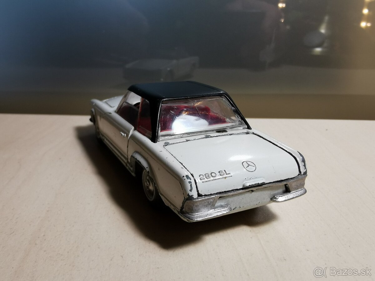 Tekno denmark Mercedes 280 - 8