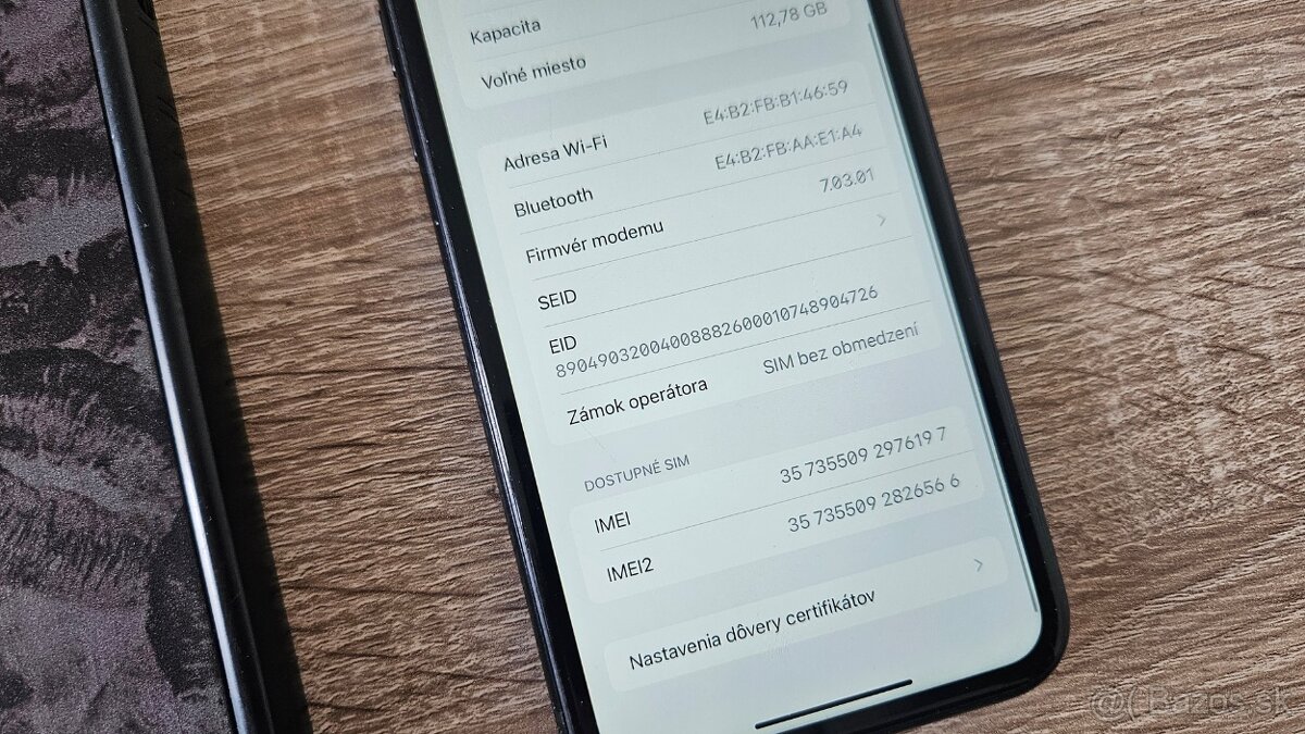 Apple iPhone XR 128GB - 8