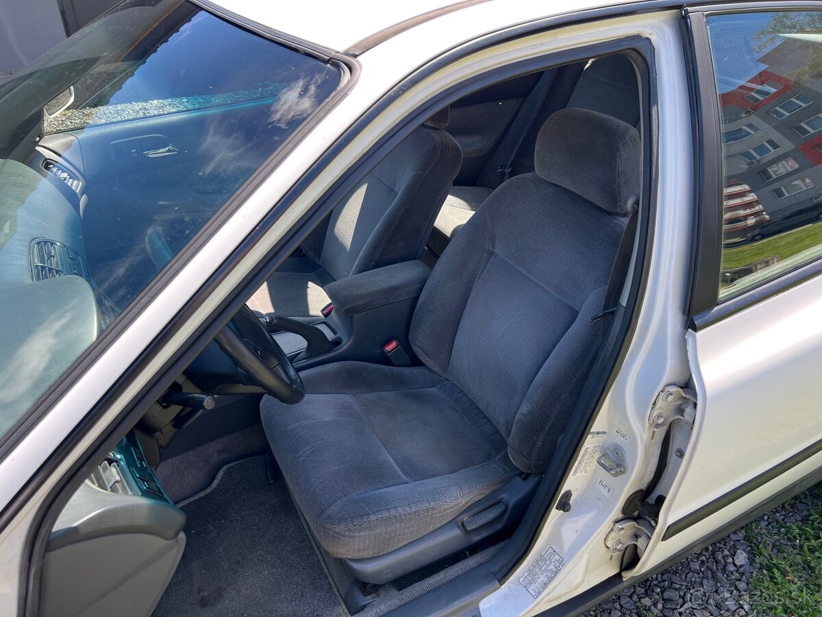 Honda Accord V Aerodeck - 8