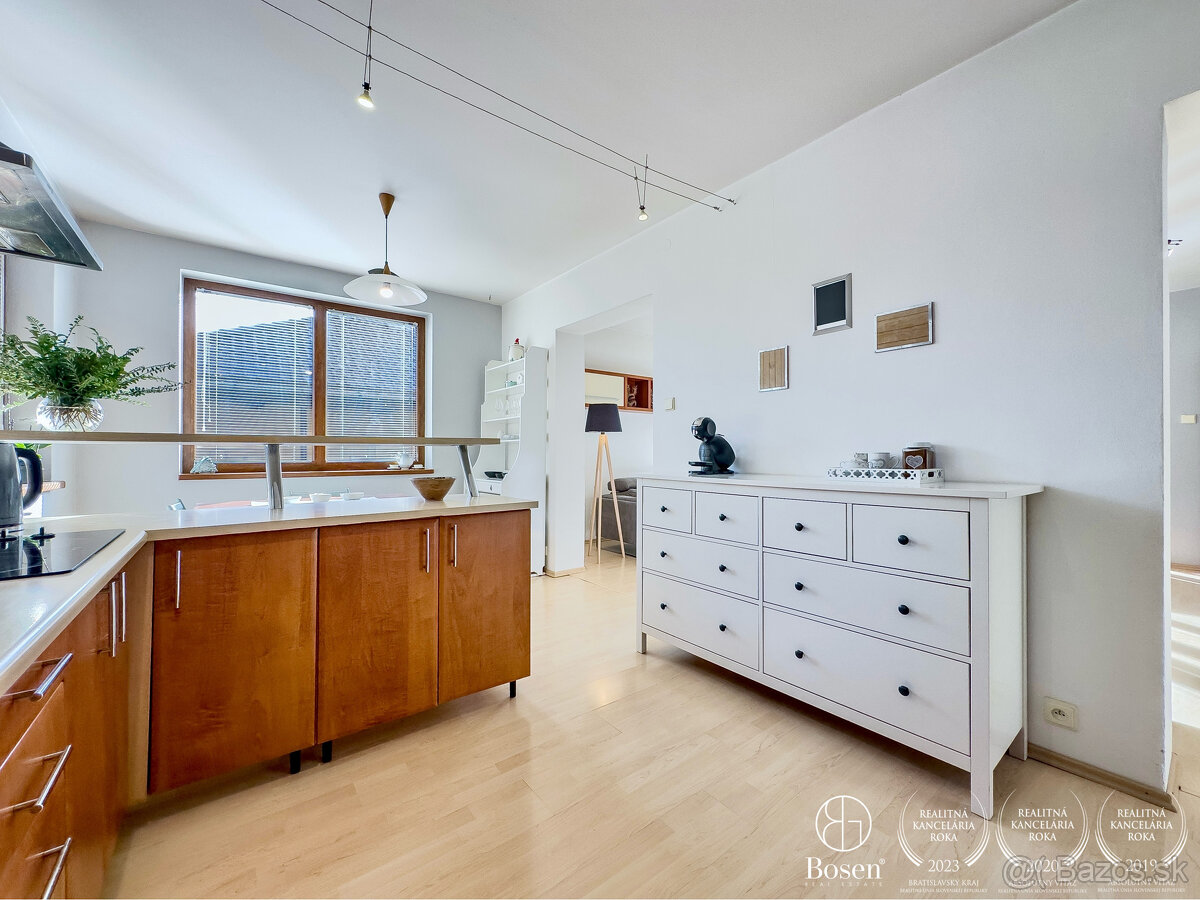 BOSEN | Novostavba s peknou terasou a záhradou, 673m2 - 8