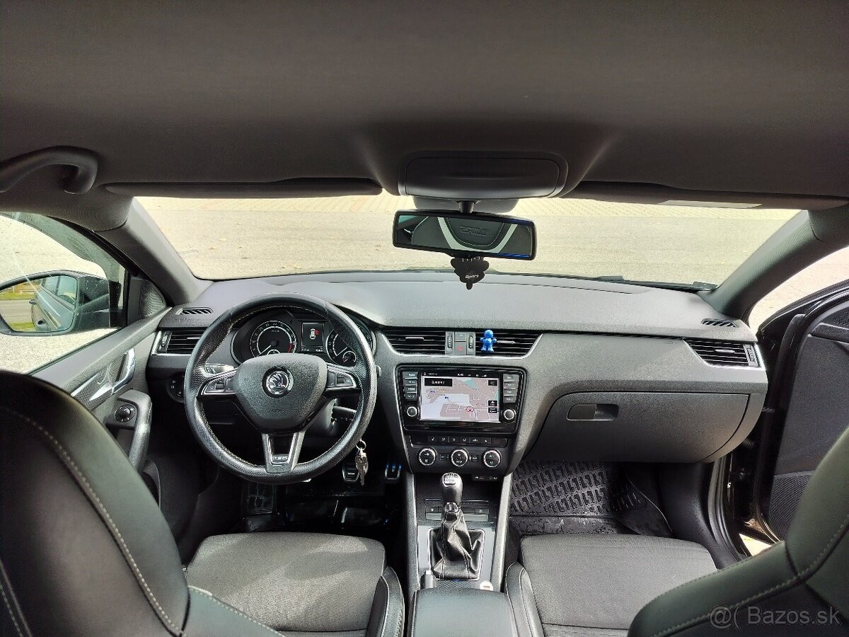 Škoda Octavia 3 RS 135 kw - 8