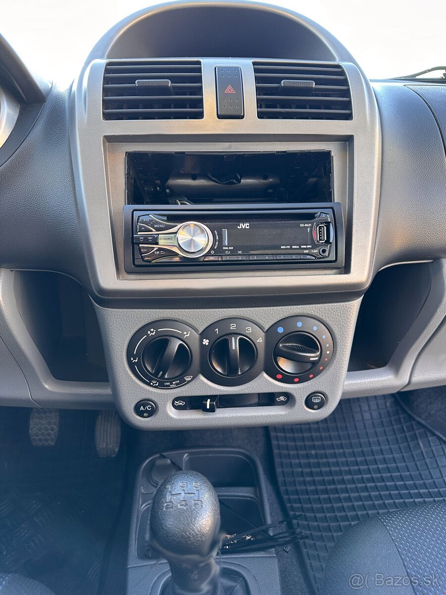 Suzuki Ignis 4x4 1.3 2005 - 8