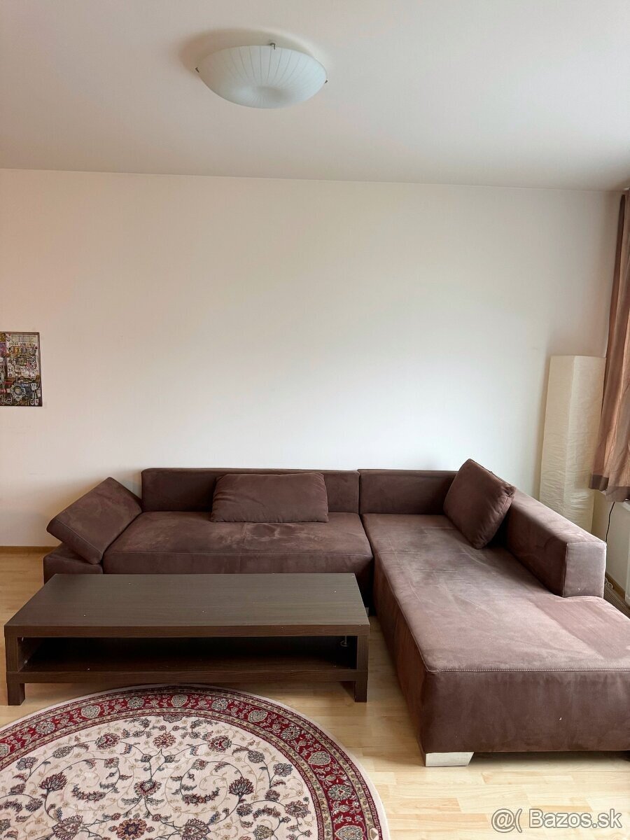 PRENÁJOM – priestranný 2iz byt Tri Veže - 8