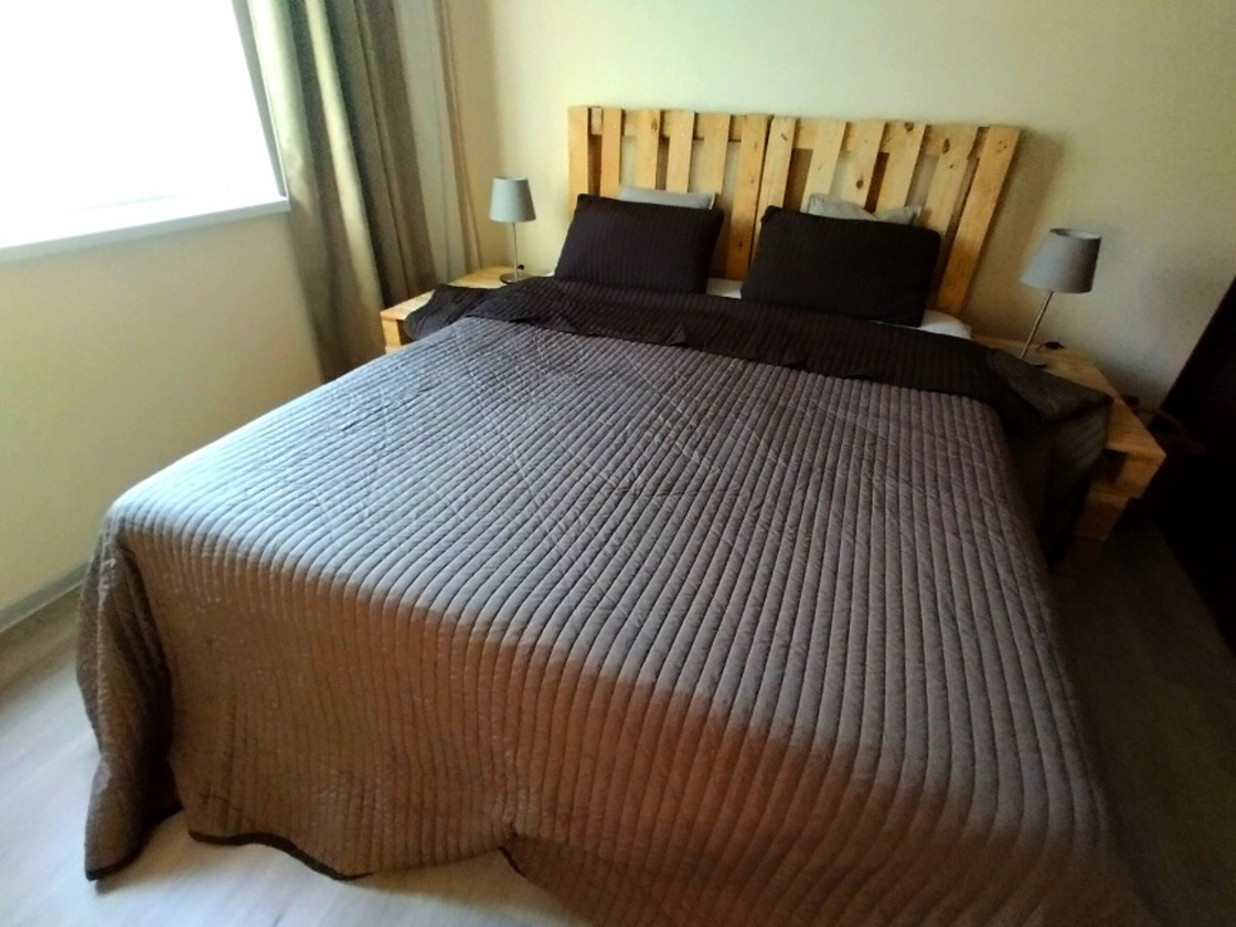 Ikea karit hnedy, bezovy velky prehoz a 2ks obliecka - 8