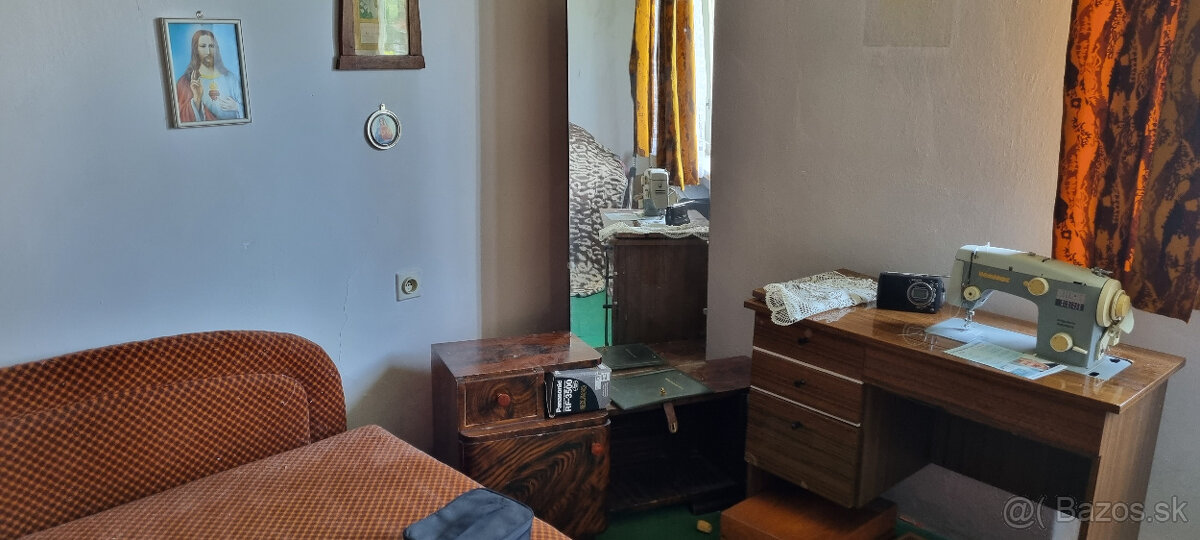 Nábytok staromodny - 8