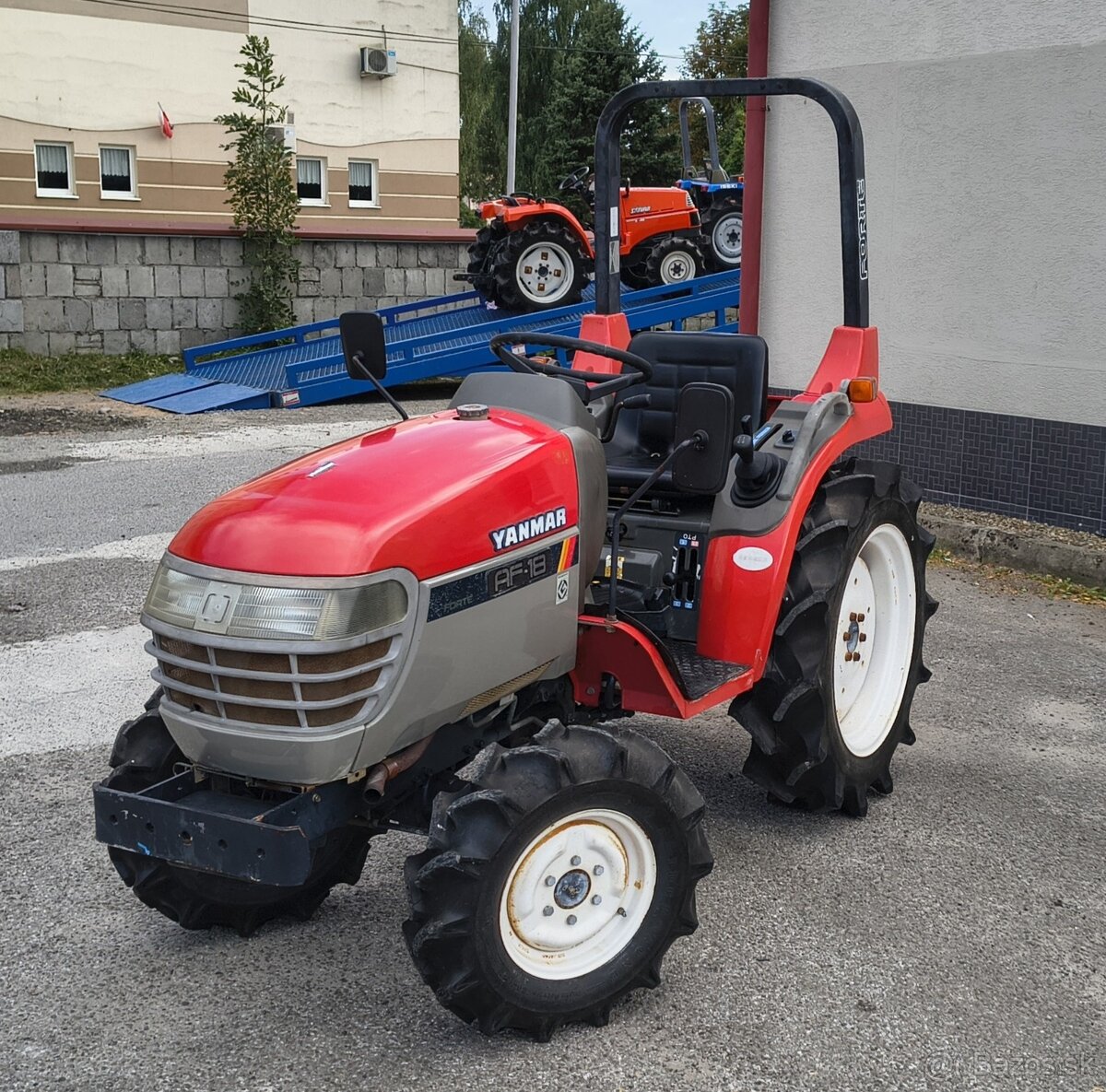 Japonský traktor yanmar af 18 4x4 - 8