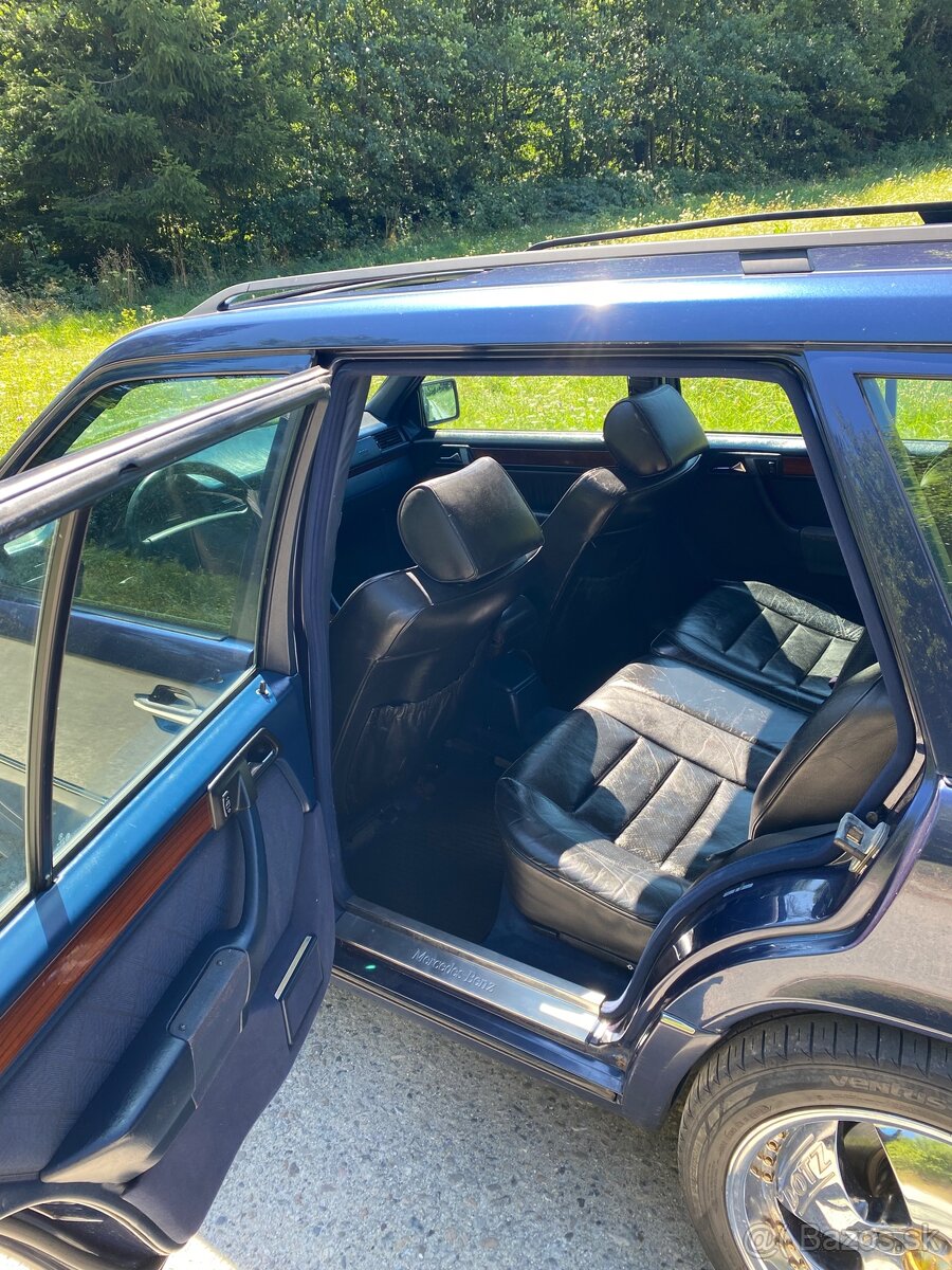 mercedes w123 e220T sportline - 8