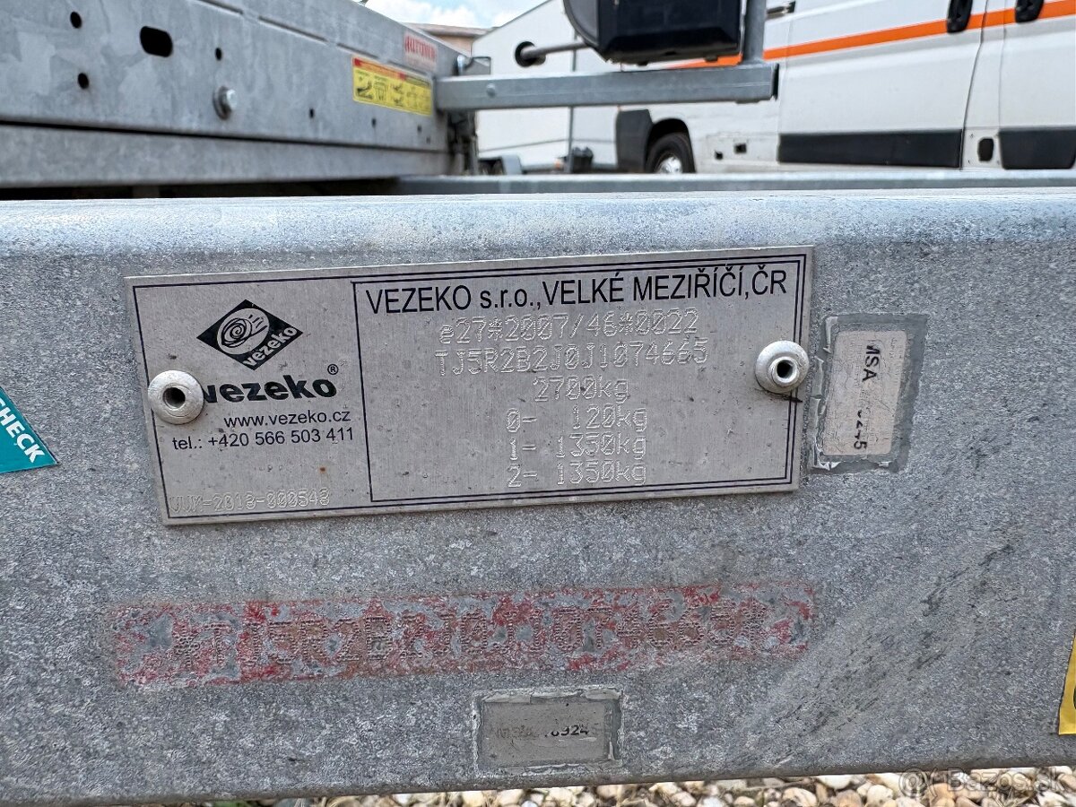 Autoprepravník Vezeko - 8