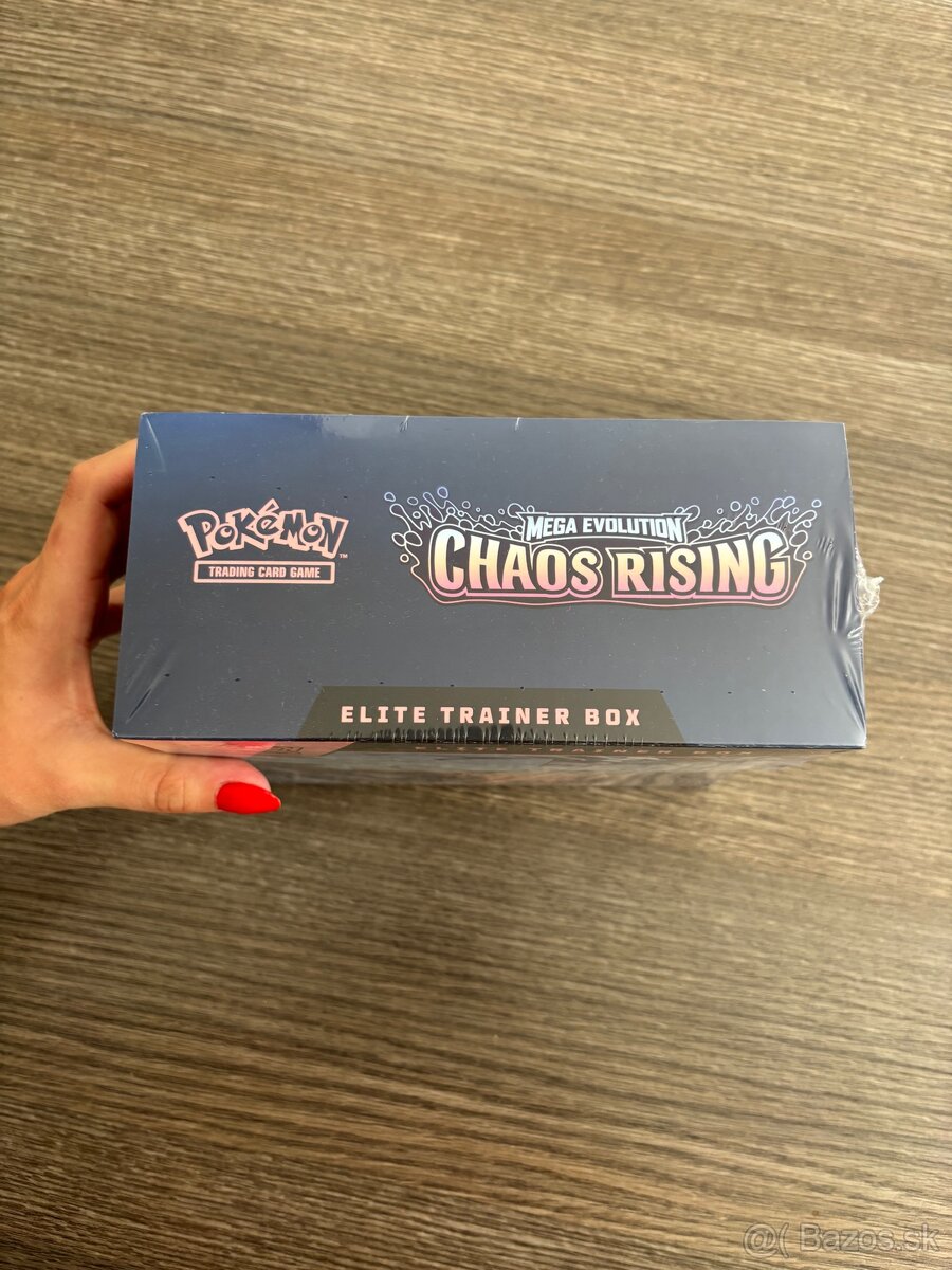 Pokémon Chaos Rising Elite Trainer Box - 8