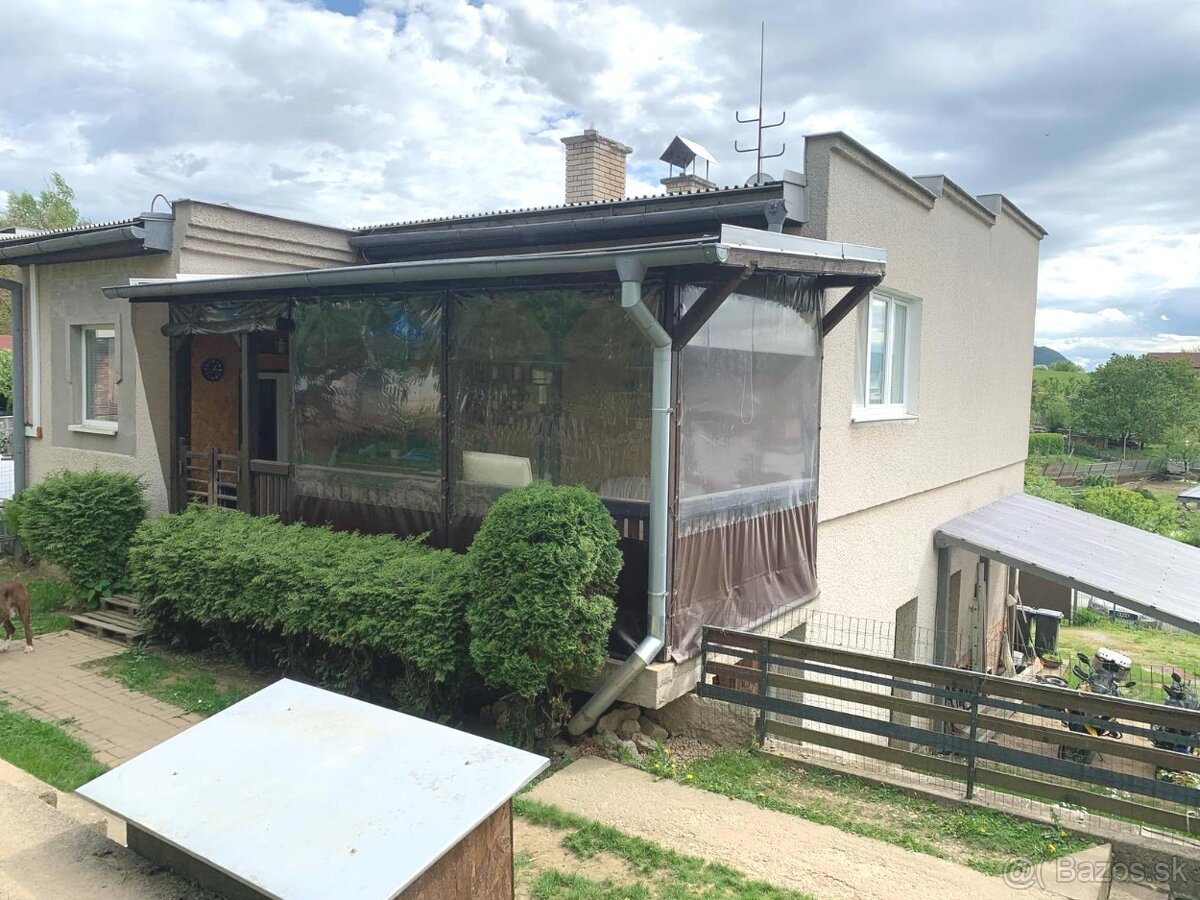 PREDAJ - Rodinný dom v Rožňave - 8