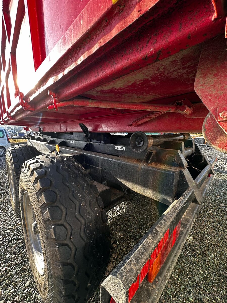 Kontajnerový nosič - 8