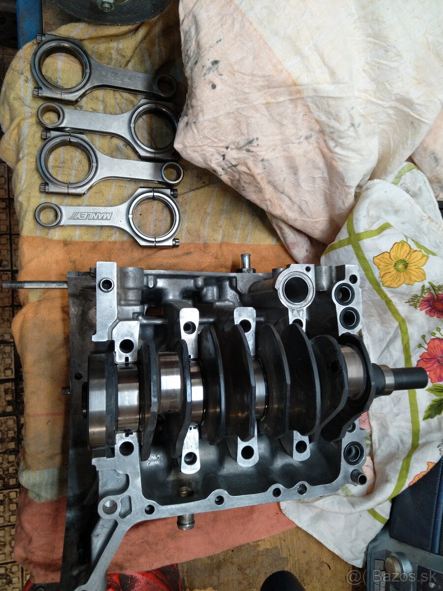 Subaru impreza WRX STI - 8