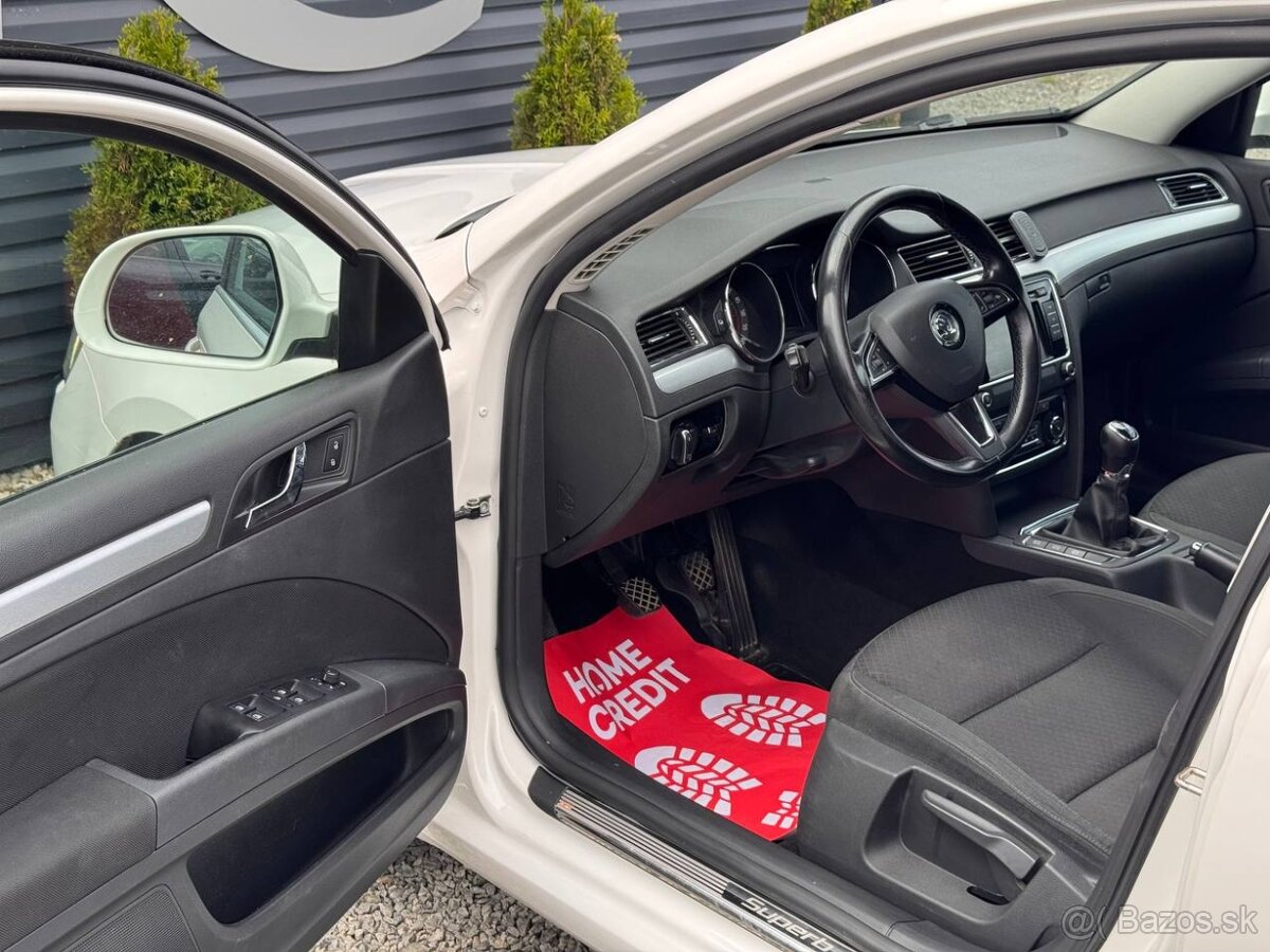 Škoda Superb 2.0 TDI CR Elegance - 8