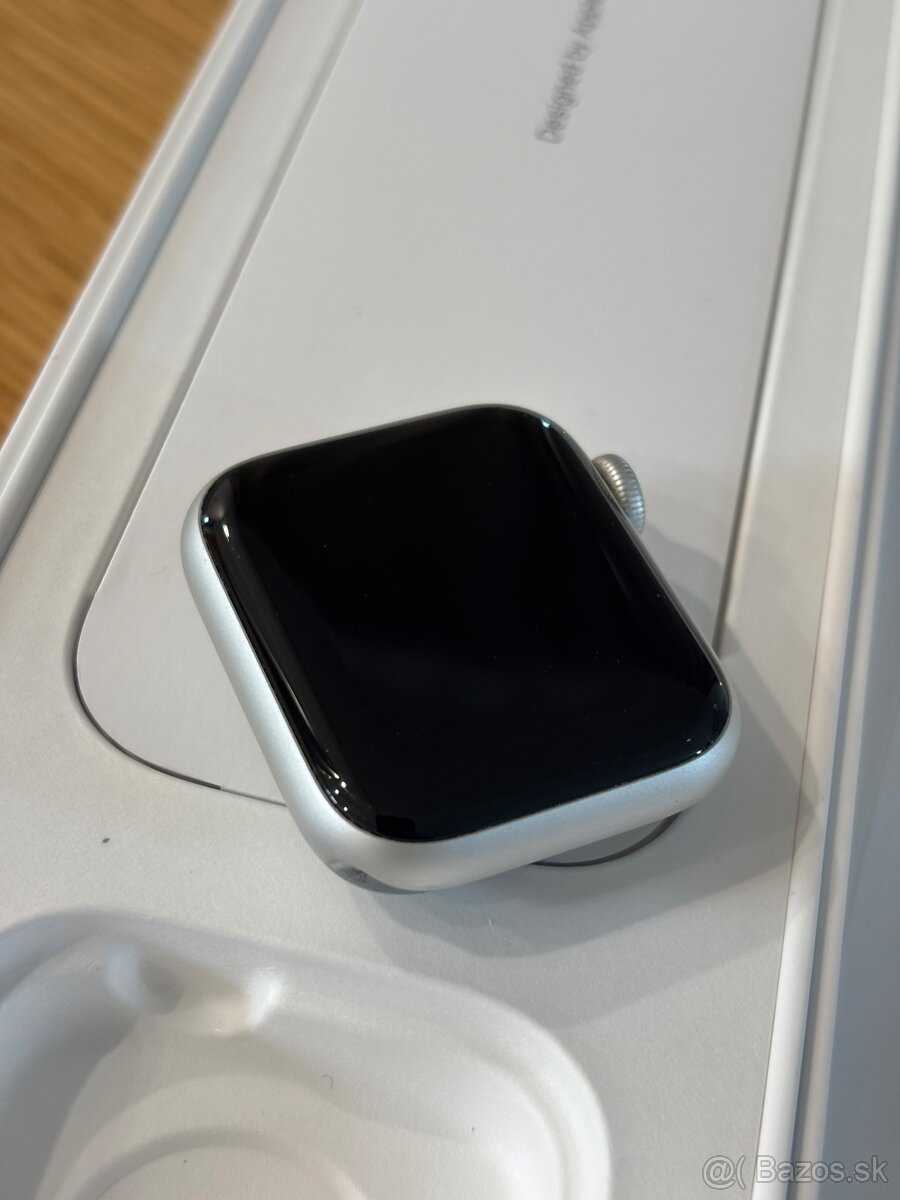 Apple - 8