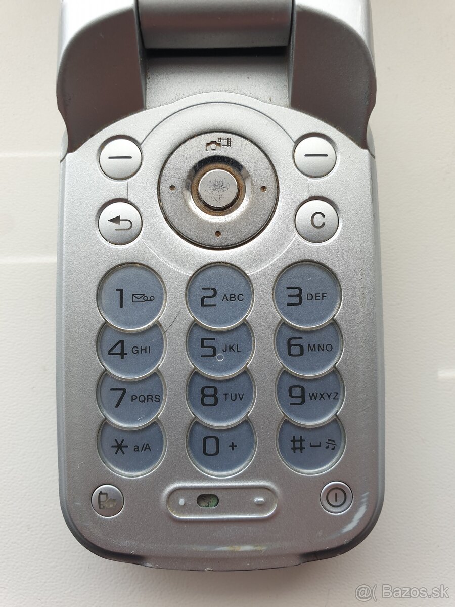 Sony Ericson W300i... - 8