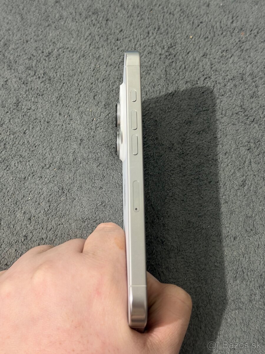 Predám Apple IPhone 16 PRO 256GB White Titanium Stav Nového - 8
