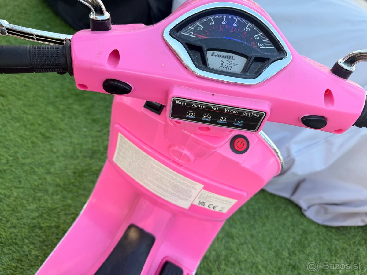 Elektro motorka Vespa - 8
