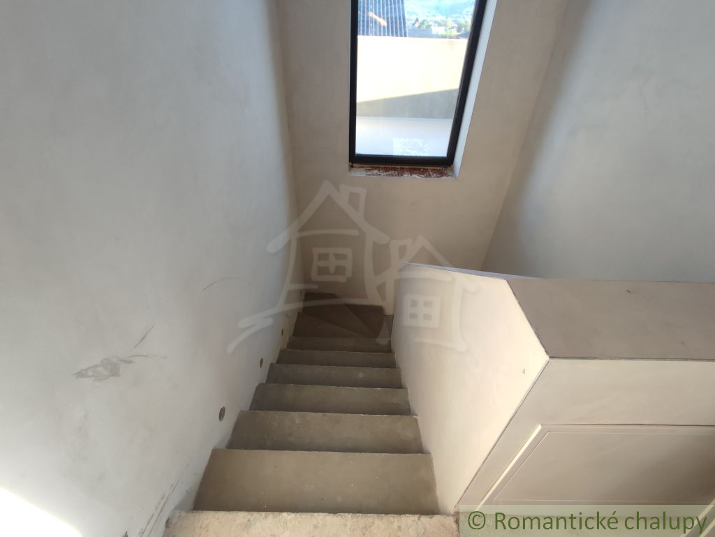 Moderný rodinný dom v pokojnej prírodnej lokalite, na skok - 8