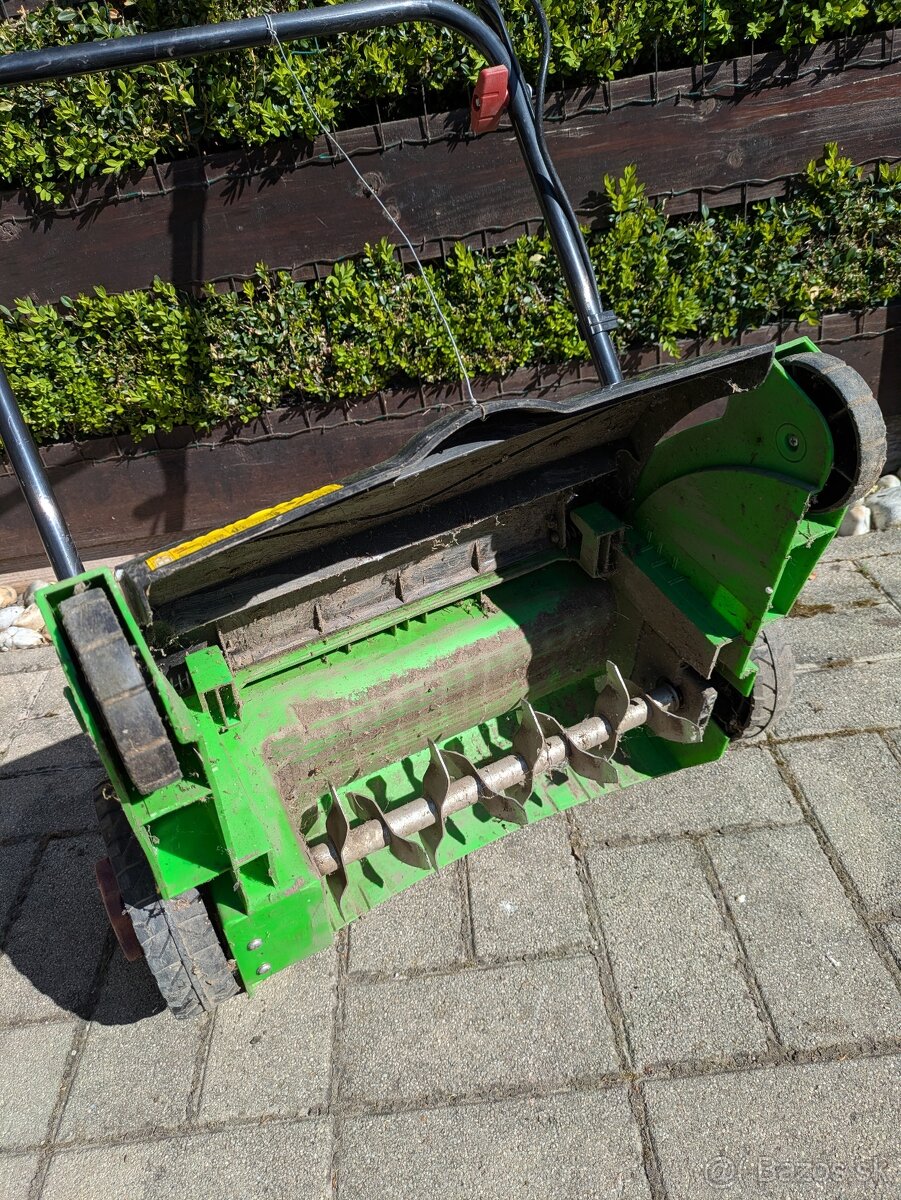 Kosacka, vertikutator, rotavator, Trimmer posypovy vozik - 8