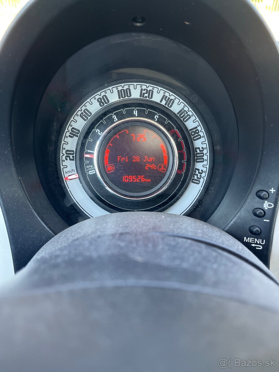 FIAT 500 1.2 51kw Benzín - 8