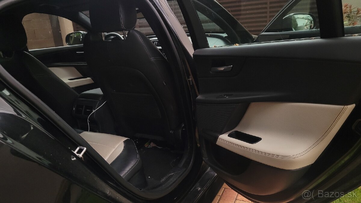 Jaguar XE R-SPORT 4 X 4 AWD diesel..r.v.2018 - 8