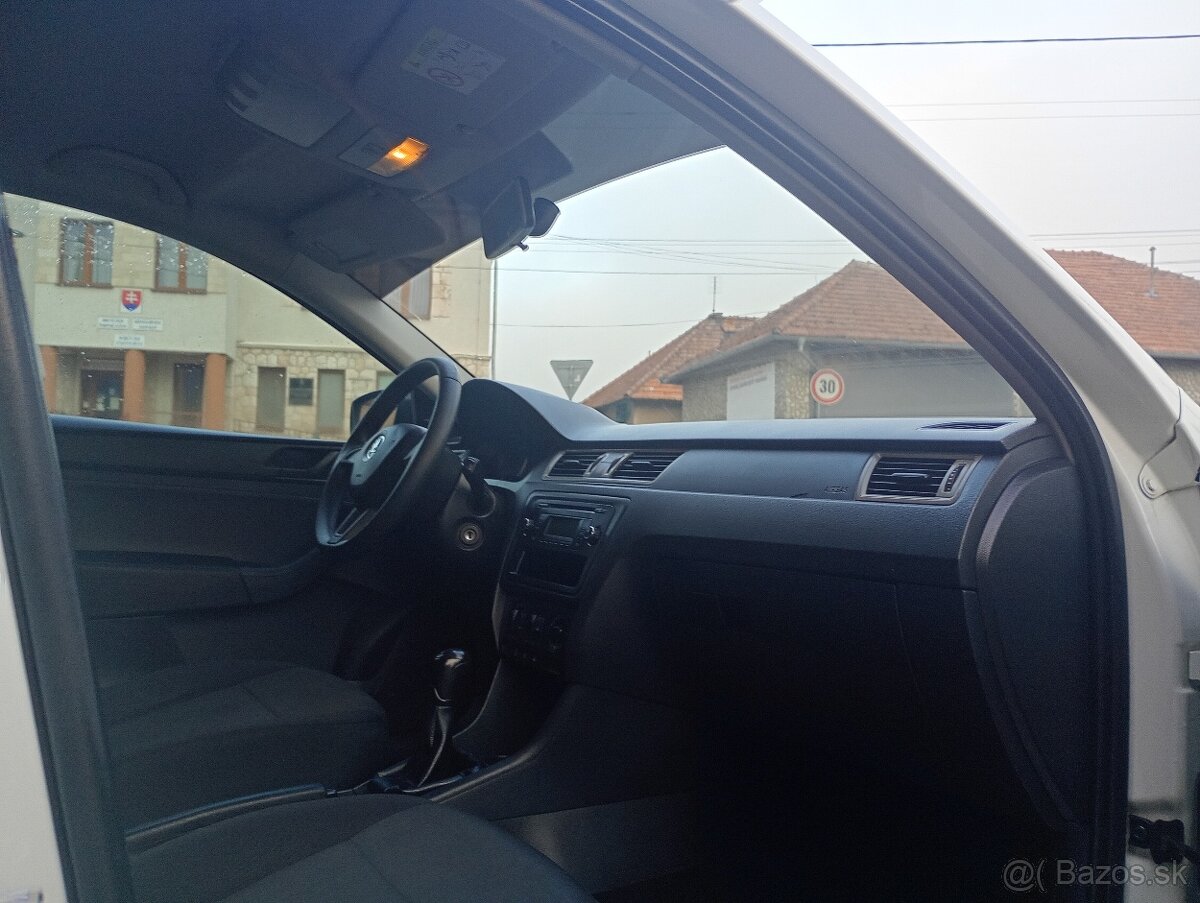 Škoda Rapid Sportback 1.6 Tdi 66kw 2016 - 8