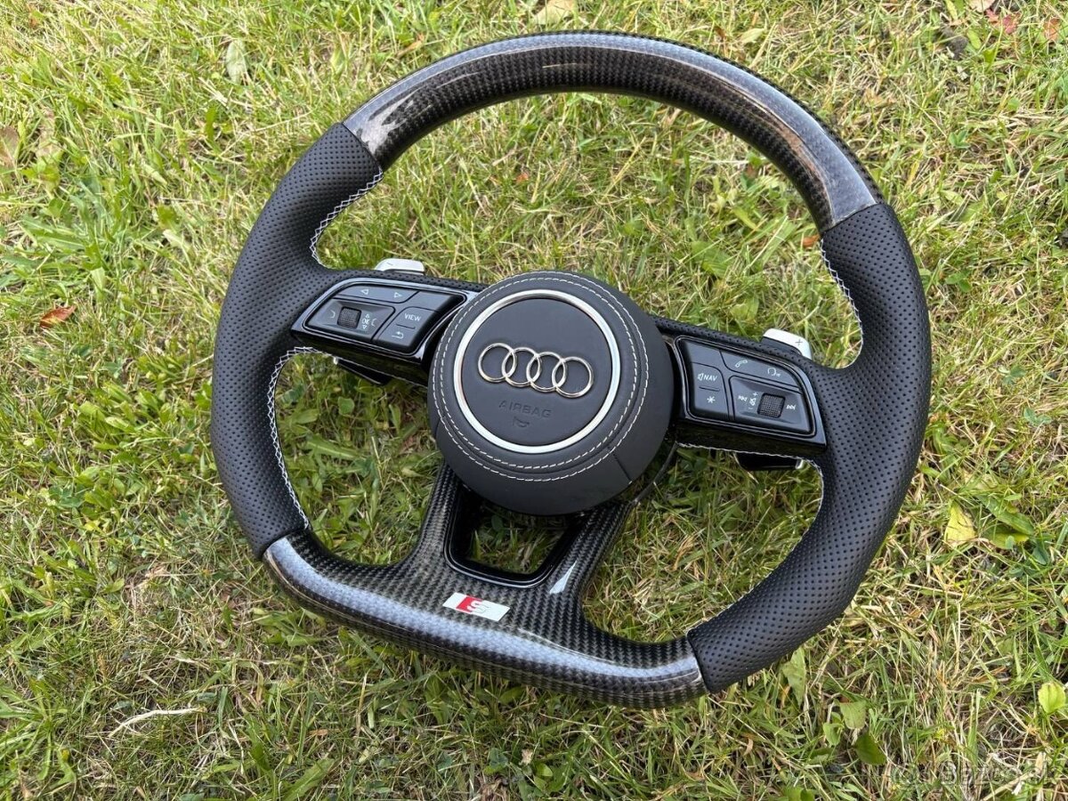 AUDI KARBONOVY ŠPORTOVÝ ZKOSENY VOLANT - 8