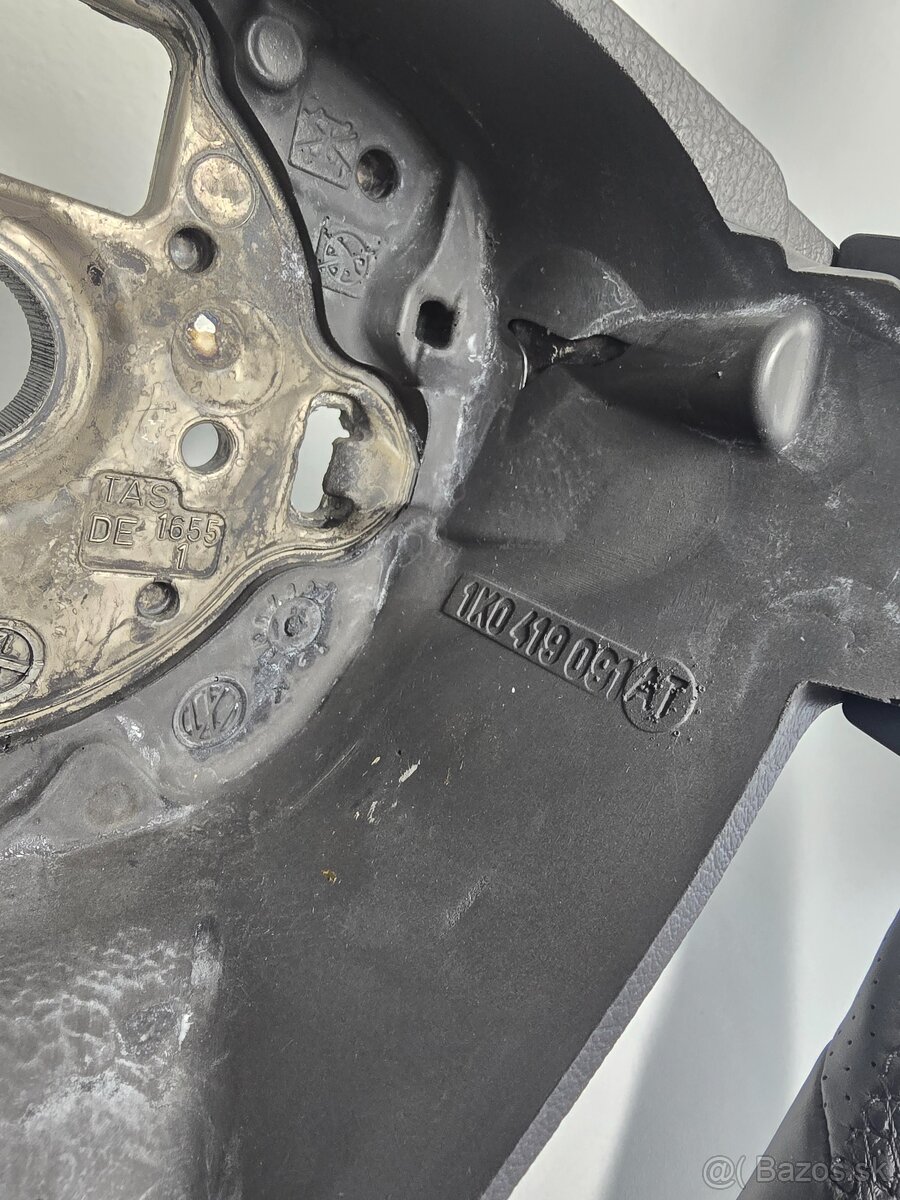 GOLF PASSAT TIGUAN JETTA GTI R32 RLINE VOLANT - 8