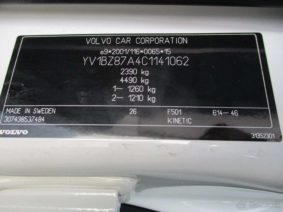 Volvo XC70 2,4D5 120KW Momentum Man. AWD 2012 DPH - 8