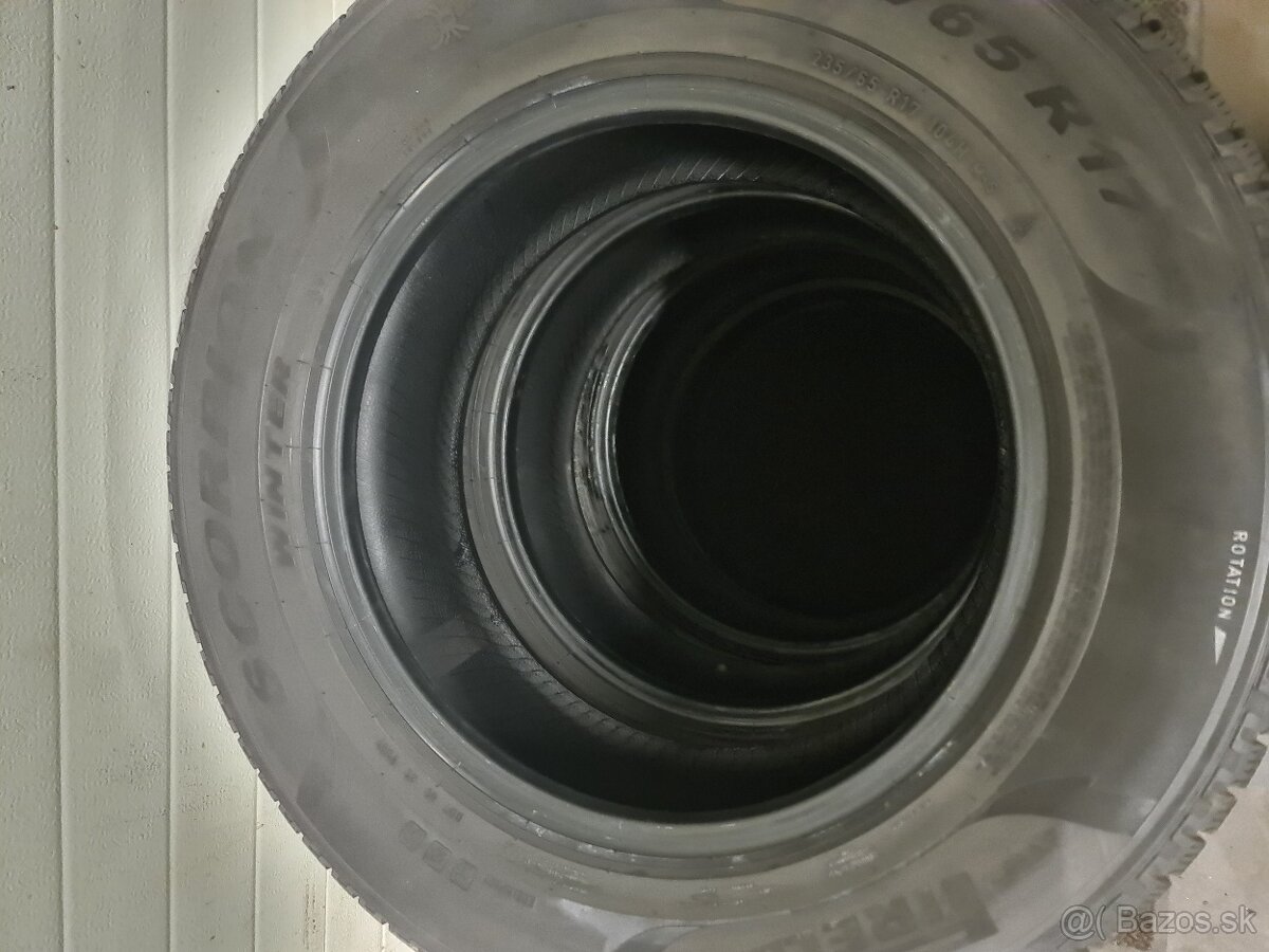 ZIMNE PNEUMATIKY PIRELLI 235/65 R17 - 8