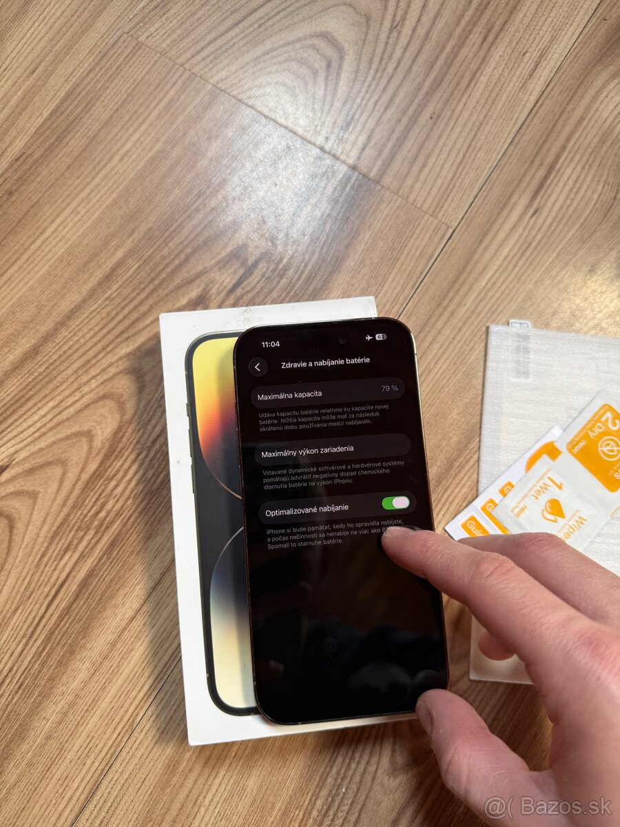 iPhone 14 Pro GOLD, TOP STAV - 8