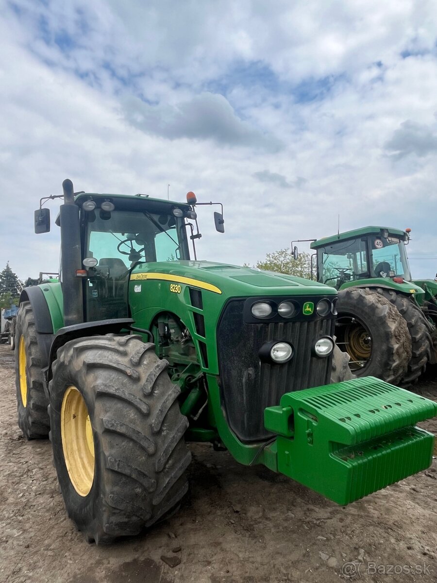 John deere 8230 - 8