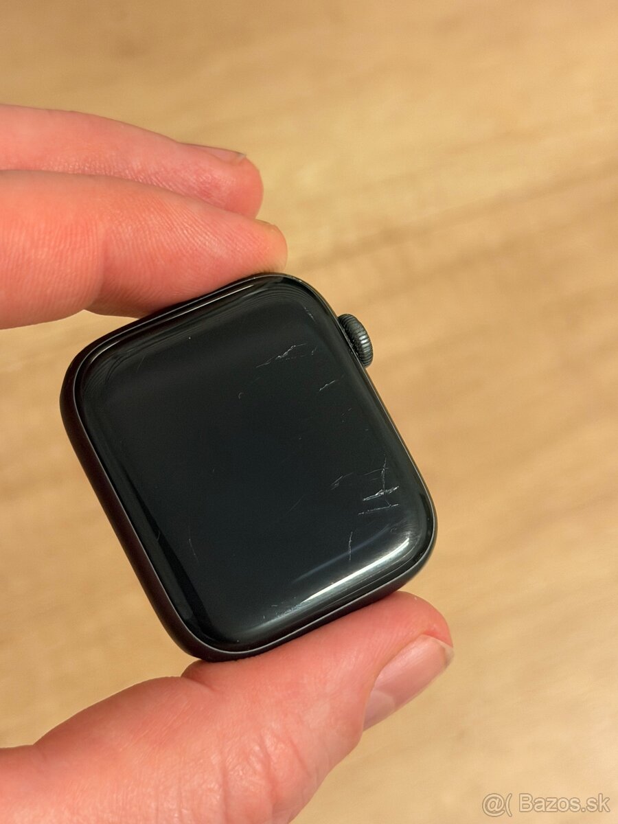 apple watch series 6....44mm...65€ - 8