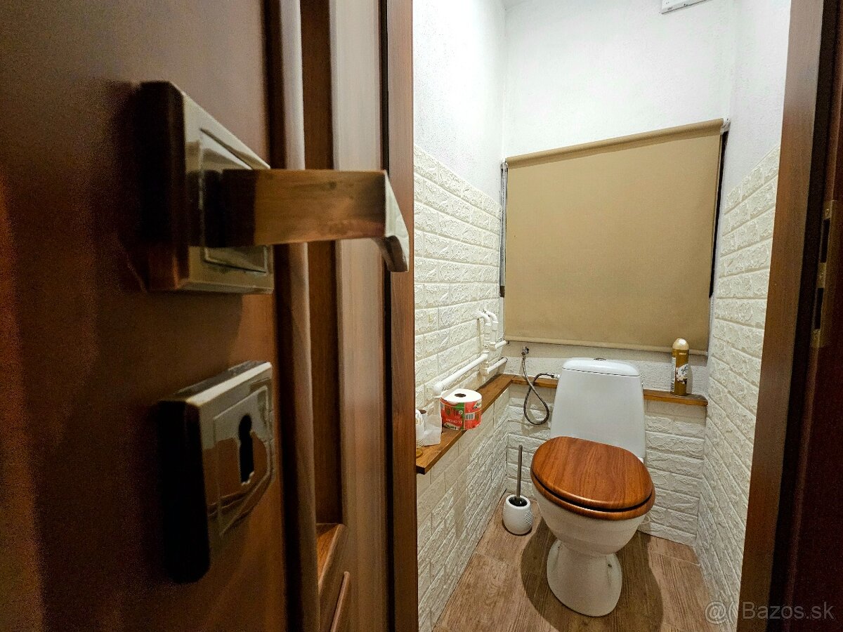 NA PRENÁJOM útulný 2 izb. byt v CENTRE Levíc - 8